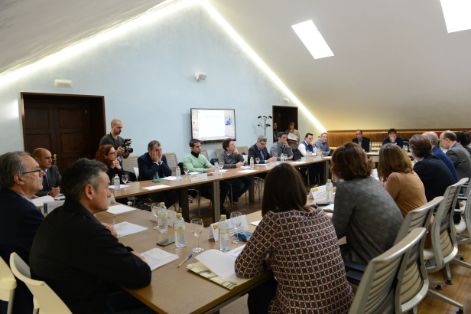 Hoy, en una Jornada celebrada en la sede del Departamento 