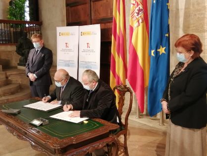 Firmados hoy tres convenios para actuaciones en Valencia y Castellón
