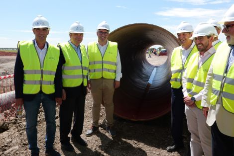 Hoy, en las obras de modernización de Marismas del Guadalquivir 