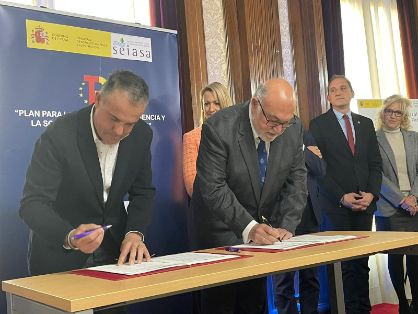 CON FONDOS DEL PLAN DE RECUPERACIÓN, TRANSFORMACIÓN Y RESILIENCIA 