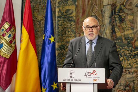 A través de la Sociedad Mercantil Estatal de Infraestructuras Agrarias SEIASA