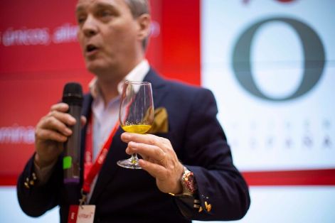 Mañana sábado 26 de enero, en el estand institucional del Departamento 