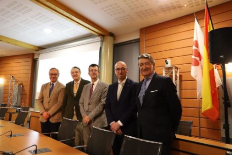 En la sede de la Organización Internacional del Vino 