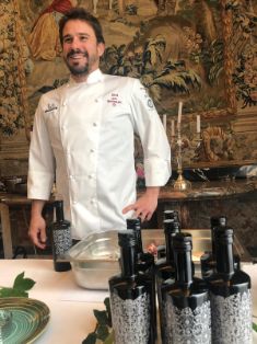 HOY, EN LA EMBAJADA DE ESPAÑA EN LA CAPITAL FRANCESA