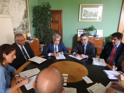 JM Herrero y delegación Pakistán-1