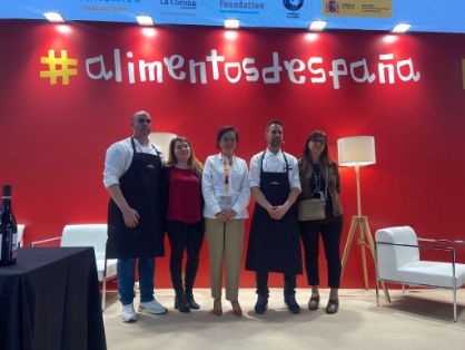 EL ESTAND DEL MAPA OFRECE ELABORACIONES REALIZADAS POR JEFES DE COCINA DE PARADORES
