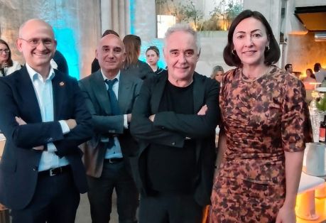 07.04.2025 Ana Rodriguez Premios  (1)