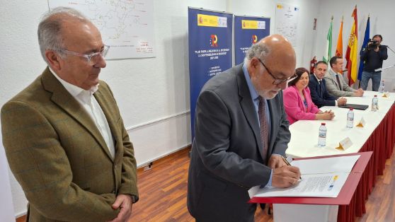 Mediante dos convenios firmados hoy