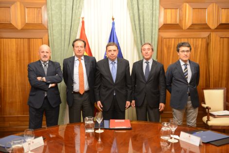 Hoy, en la reunión con la Asociación Española de Exportadores e Industriales de Aceituna de Mesa (ASEMESA)