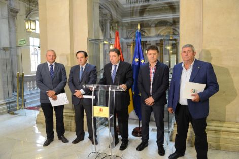 Hoy, en la presentación del documento elaborado por las OPAS y Cooperativas Agroalimentarias para la defensa de la PAC como política integradora  