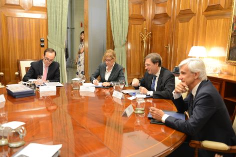 Hoy, en Madrid, en la sede del Ministerio