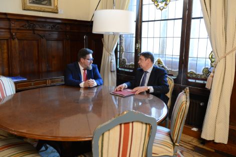 Hoy, en Madrid, en la sede del Ministerio