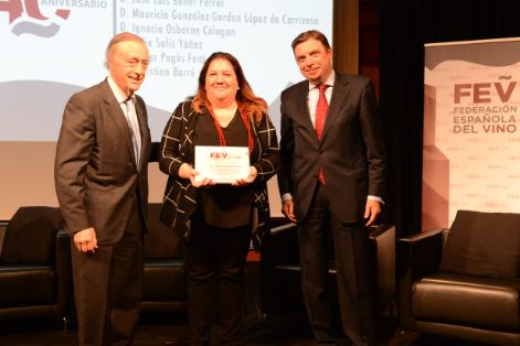 Hoy, en la clausura del 40 aniversario de la Federación española del Vino (FEV) 