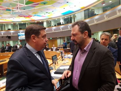 HOY, A LA ENTRADA DEL CONSEJO DE MINISTROS DE AGRICULTURA Y PESCA DE LA UE, EN BRUSELAS