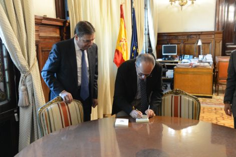 Hoy, en la sede del Ministerio  