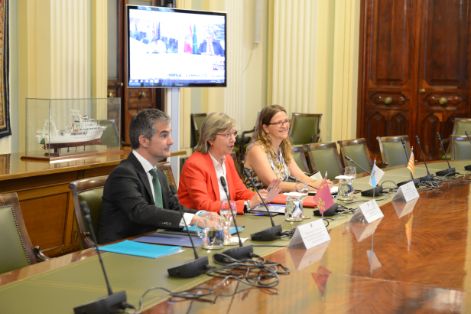 PRESIDIDA POR EL MINISTRO LUIS PLANAS