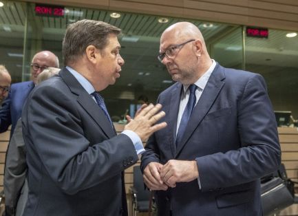 HOY EN BRUSELAS, EN EL CONSEJO DE MINISTROS DE AGRICULTURA DE LA UE