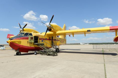 Hoy, en la visita, junto al comisario europeo a los medios que el Gobierno aporta al programa europeo de incendios forestales 