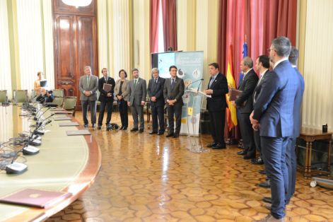 Hoy, en la firma de los Protocolos de adhesión para la tenencia responsable de los animales de compañía 