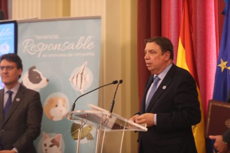 Hoy, en la firma de los Protocolos de adhesión para la tenencia responsable de los animales de compañía 