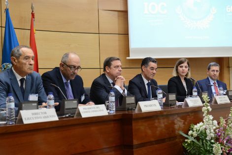 HOY, EN LA CELEBRACIÓN DEL DÍA MUNDIAL DEL OLIVO Y DEL 60 ANIVERSARIO DEL COI