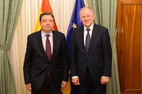 Hoy, en una reunión mantenida con el comisario Vytenys Andriukaitis