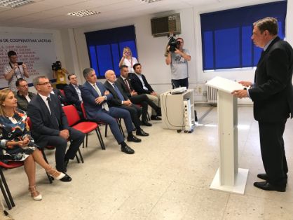 Hoy visita dos cooperativas gallegas y participa en el XII Congreso de Economía Agraria