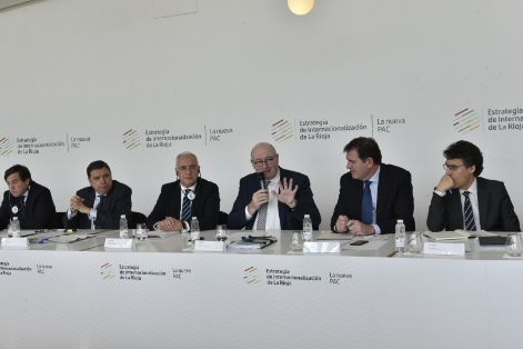 Durante su visita a la Comunidad Autónoma de La Rioja 