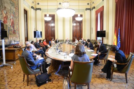 Hoy, en una reunión en el Ministerio de Agricultura, Pesca y Alimentación
