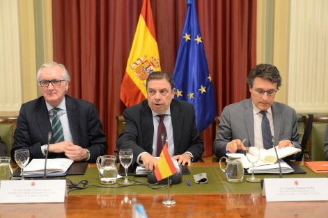 Hoy a la entrada del Consejo Consultivo de Política Agrícola 