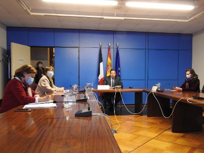 HOY, POR VIDEOCONFERENCIA 