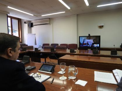 LOS MINISTROS DE AGRICULTURA DE AMBOS PAÍSES SE HAN REUNIDO HOY POR VIDEOCONFERENCIA