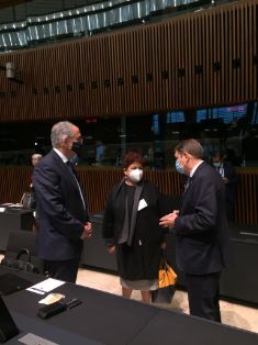 Tras más de dos días de arduas negociaciones en Luxemburgo