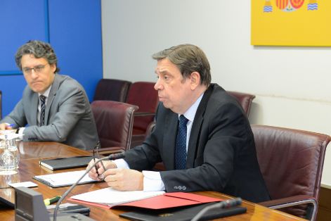 EN LA REUNIÓN QUE HA MANTENIDO HOY, POR VIDEOCONFERENCIA, CON ASEDAS, ANGED Y ACES 