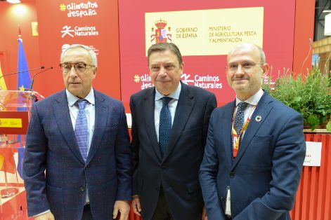 HOY, EN LA FIRMA DE UN PROTOCOLO GENERAL DE ACTUACIÓN ENTRE EL MINISTERIO DE AGRICULTURA, PESCA Y ALIMENTACIÓN Y EL COMITÉ OLÍMPICO ESPAÑOL 