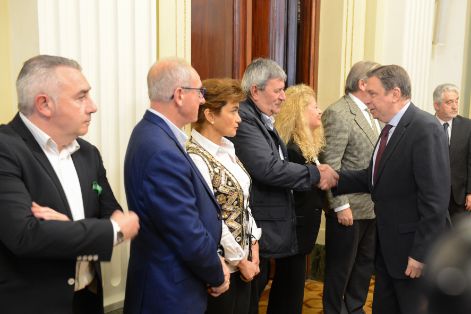 Hoy, en una reunión con el sector productor de frutas y hortalizas