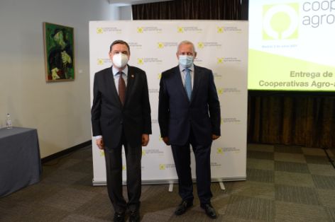 Hoy, en la clausura de la Asamblea General de Cooperativas Agroalimentarias de España (CAE)