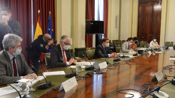 Hoy, en la sede del Ministerio 