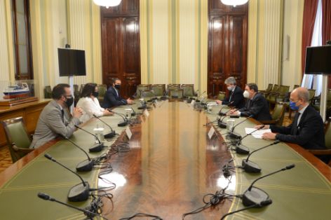 Hoy, en la sede del ministerio