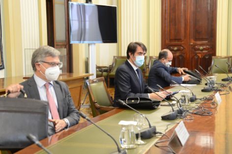 HOY, EN LA SEDE DEL MINISTERIO 