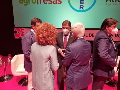 HOY, EN EL VI CONGRESO INTERNACIONAL DE FRUTOS ROJOS EN HUELVA 