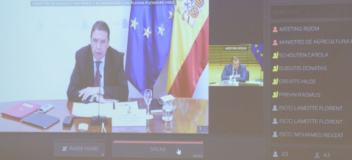 Hoy, por videoconferencia, entre la CE y los 10 ministros de Pesca de la UE afectados por las negociaciones con el Reino Unido