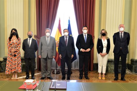 Hoy, en la firma del convenio con la Universidad de Córdoba y la Politécnica de Madrid