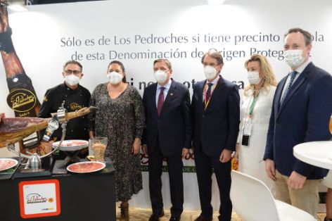 EN UNA VISITA AL SALÓN GOURMETS, FERIA INTERNACIONAL DE ALIMENTACIÓN Y BEBIDAS DE CALIDAD 