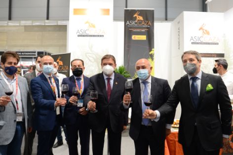 EN UNA VISITA AL SALÓN GOURMETS, FERIA INTERNACIONAL DE ALIMENTACIÓN Y BEBIDAS DE CALIDAD 
