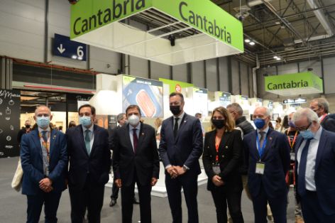 EN UNA VISITA AL SALÓN GOURMETS, FERIA INTERNACIONAL DE ALIMENTACIÓN Y BEBIDAS DE CALIDAD 