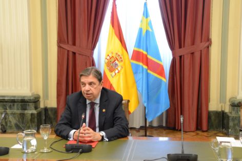 EN UNA REUNIÓN MANTENIDA HOY EN LA SEDE DEL MINISTERIO 