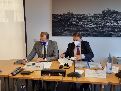 Hoy, en Vigo, junto al comisario de Medio Ambiente, Océanos y Pesca de la UE    
