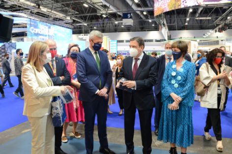 VISITA AL ESTAND INSTITUCIONAL DEL MAPA EN FITUR