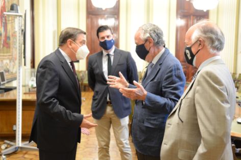 Durante la firma de un convenio con Feagas